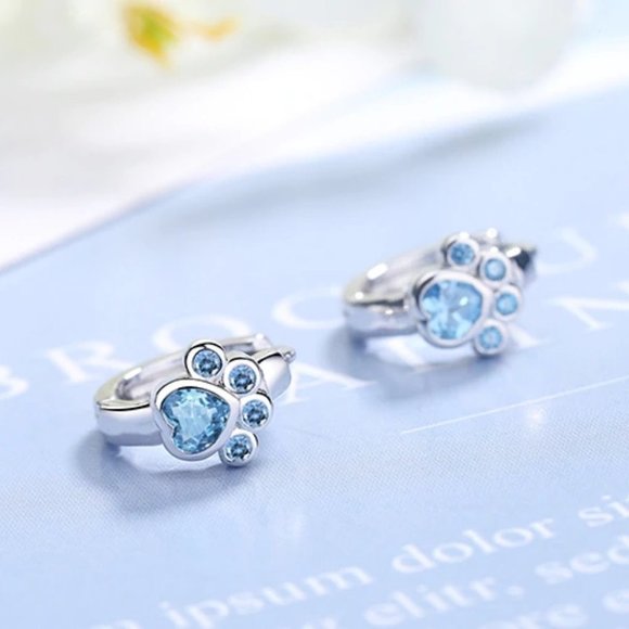 *NEW 925 Sterling Silver Diamond Paw Hoop Earrings - Picture 4 of 10